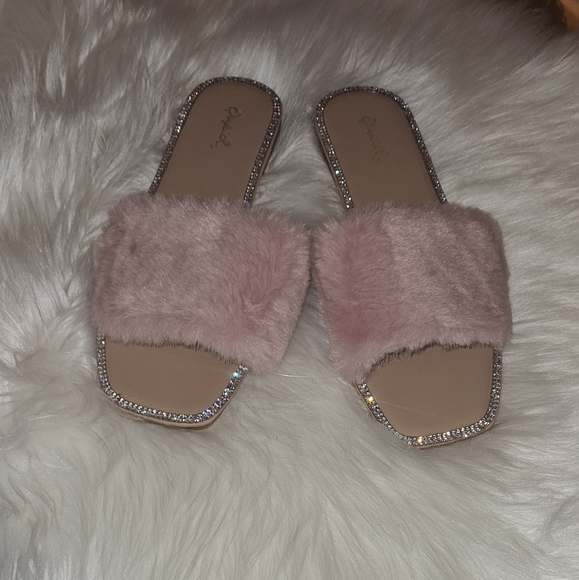 Pink Faux Fur Slide Sandal - Picture 2 of 4